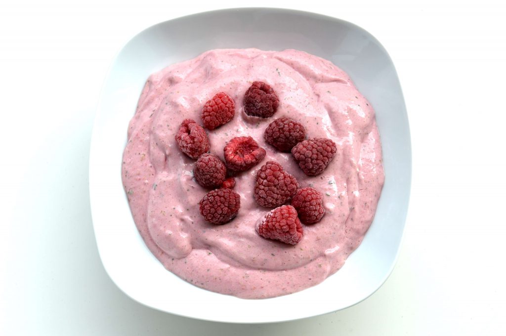 raspberry_rosa_dessert_protein_eiweiss_fluff_trainhard_eatwell